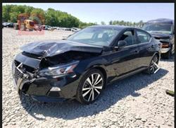 نيسان ألتيما